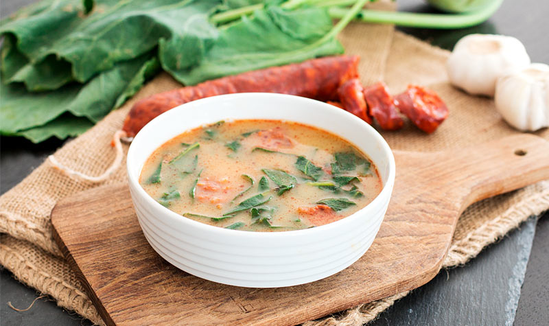 Caldo Verde (Portugiesische Kohlsuppe)