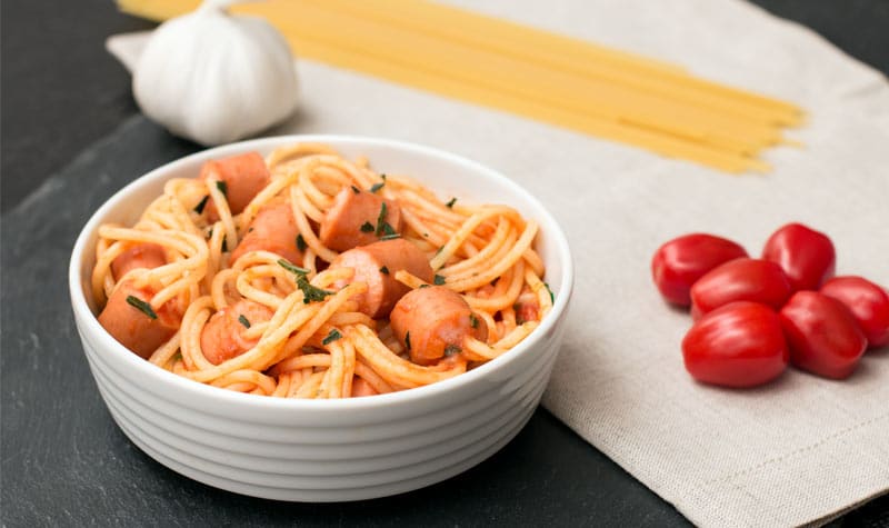Spaghetti in Würstchen für Kinder
