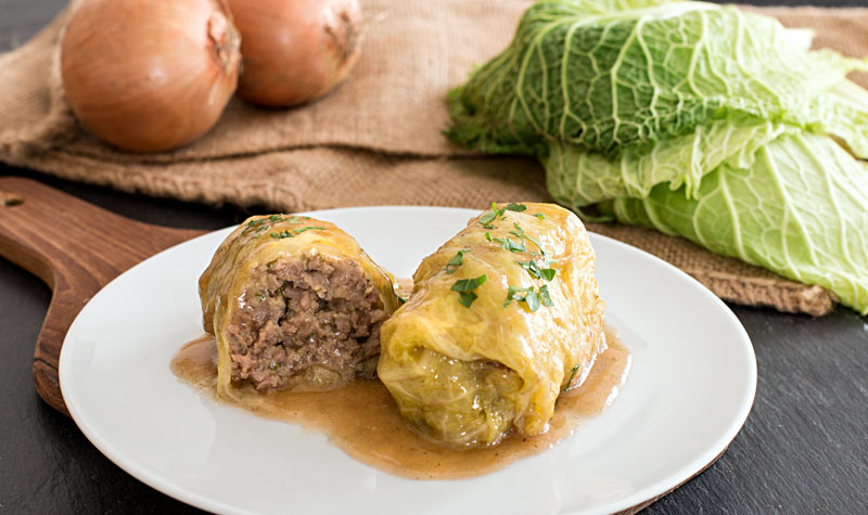 Kohlrouladen mit Hackfleisch (Krautwickel)