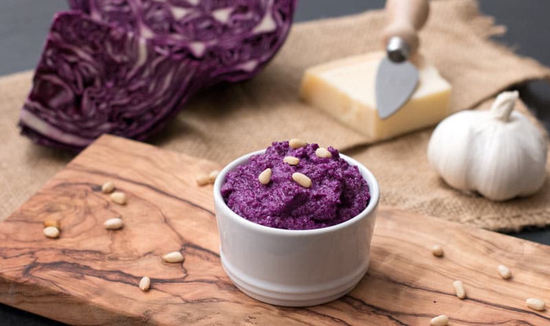 Pesto mal anders: Rotkohl-Pesto