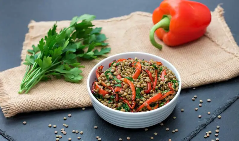 Fitnessgericht Linsensalat mit Paprika