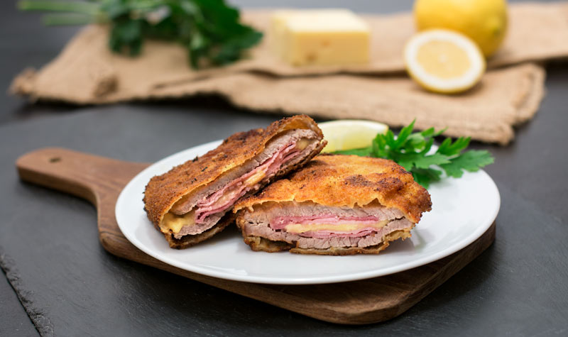 Cordon Bleu: Kalbsschnitzel mit Käse &amp; Kochschinken - RESIPIS