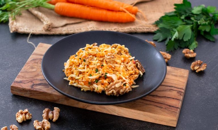 Karotten-Sellerie-Salat mit Apfel | RESIPIS