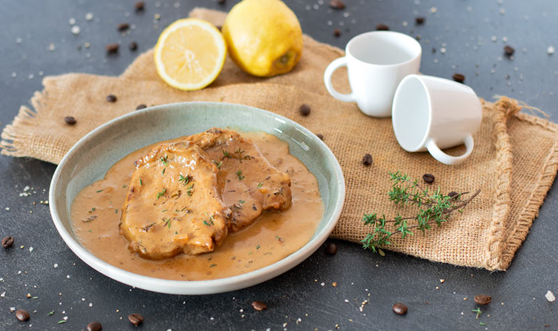 Koteletts in cremiger Kaffee-Zitronensauce - RESIPIS