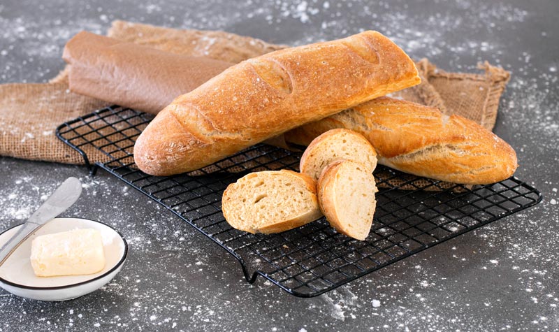 Einfaches Baguette mit Hefe